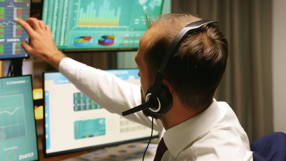 24/7 Infrastructure Monitoring & Support